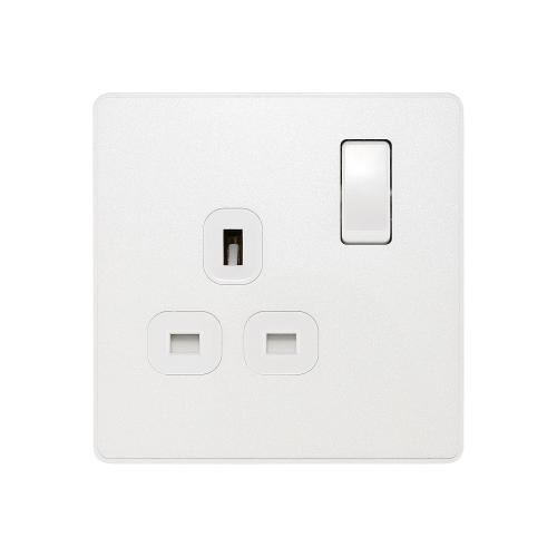 Evolve 1 Gang 13A Switched Socket Pearl White